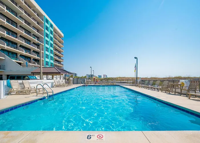 Island Winds East 211 Apartment