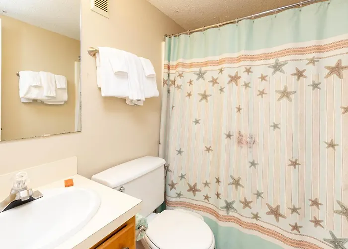 Island Winds East 211 Apartment