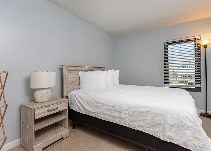 Apartment Island Winds East 211 Gulf Shores