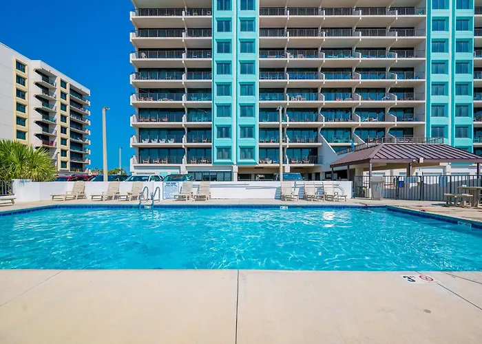 Apartment Island Winds East 211